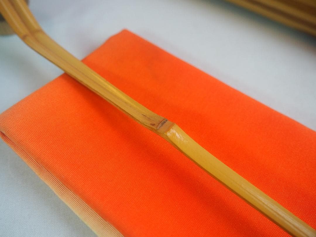 裏千家14世淡々斎宗室自作　竹茶杓　銘：早苗（共箱）下削り：12代黒田正玄