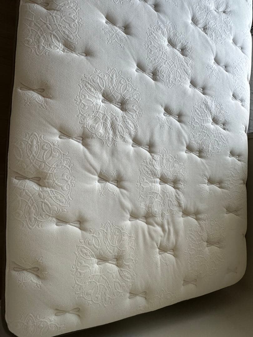 IDC 大塚家具 レガリア サークレット ベッド セミダブル