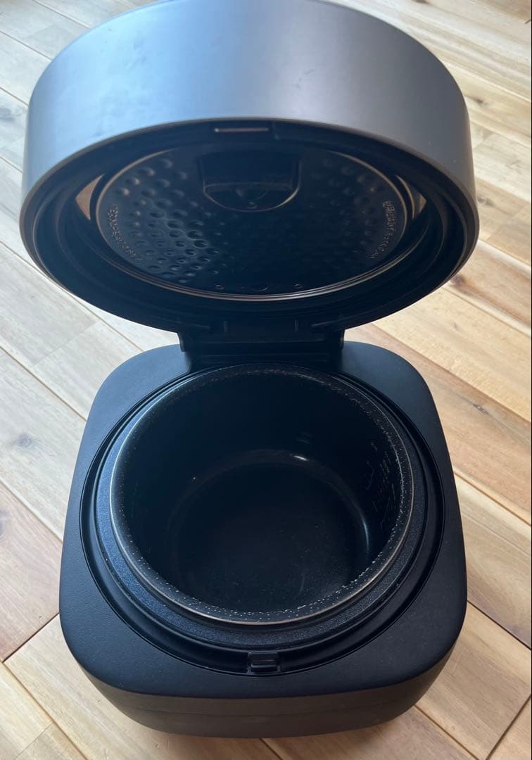 バルミューダ ザ・ゴハン 炊飯器 K08A-BK