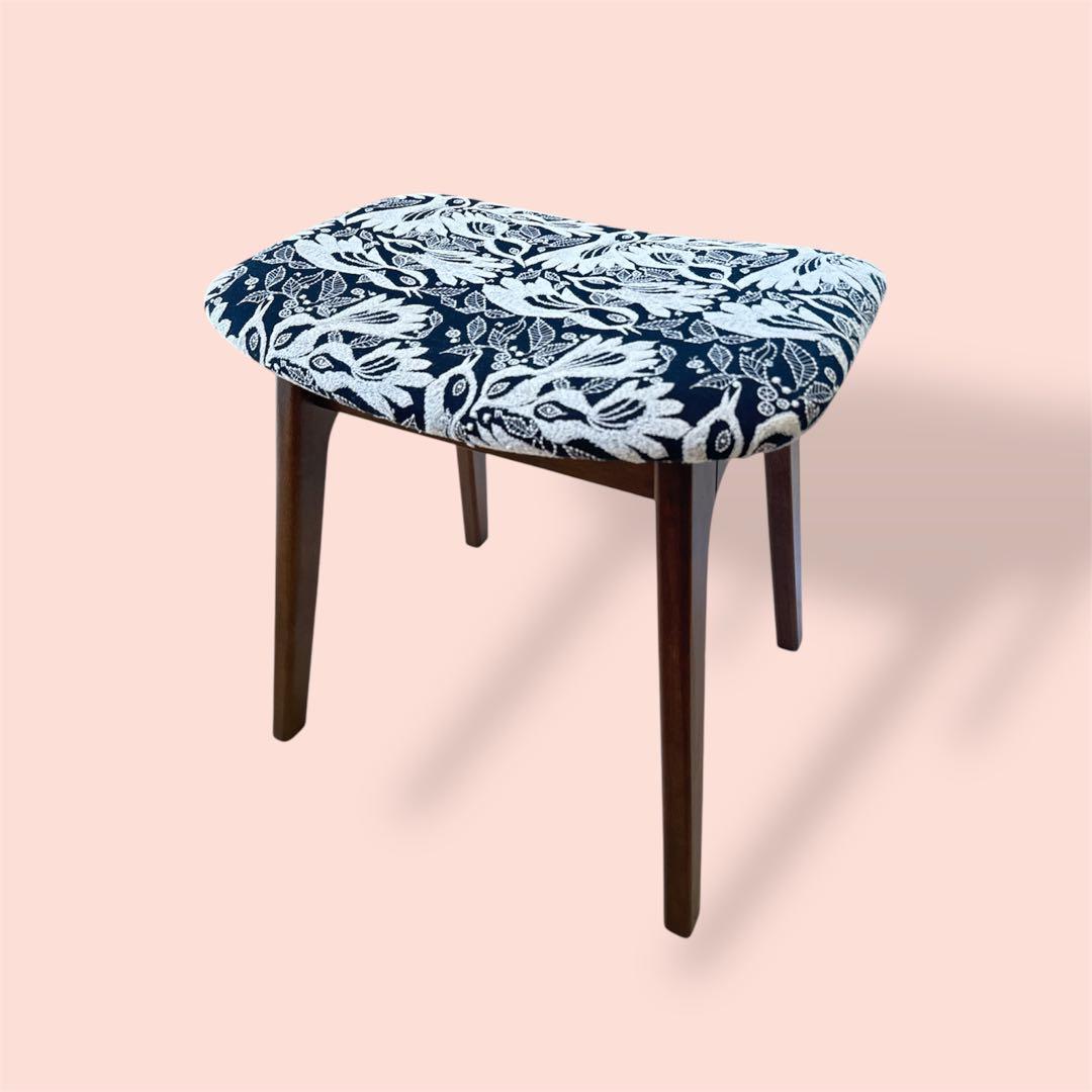 ミナペルホネン使用スツール　イス　椅子　チェア オットマン　インテリア　家具