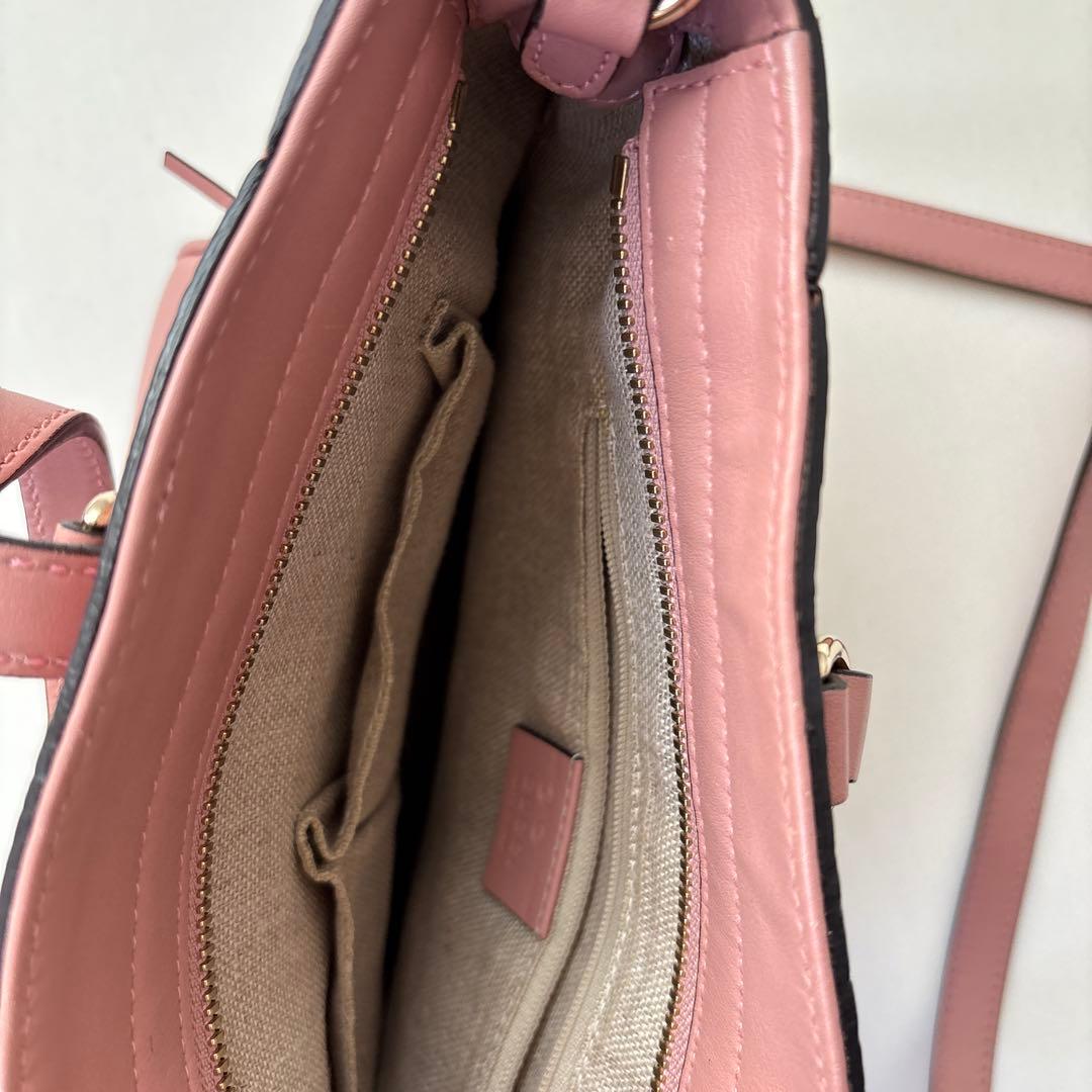 GUCCI ピンク レザー ショルダーバッグ