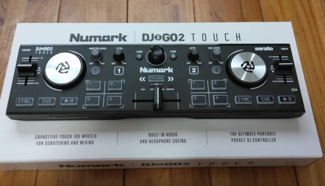 Numark DJ2GO2 TOUCH ポータブルDJコントローラー
