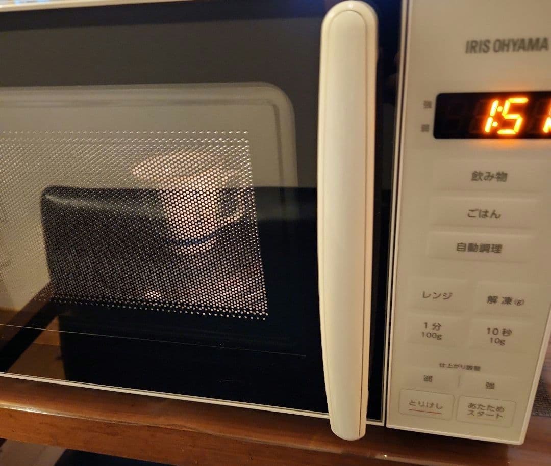 美品　アイリスオーヤマ　電子レンジ　PMG-T179-W　2024年製