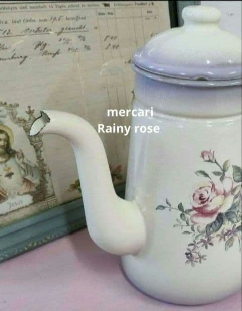 1833:最終価格♥イマン好き!　麗しのビビアン　コーヒーポットL　新品未使用