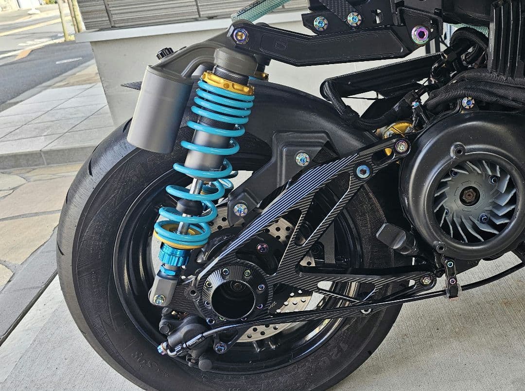 シグナス リアサスペンション 340mm 新古品