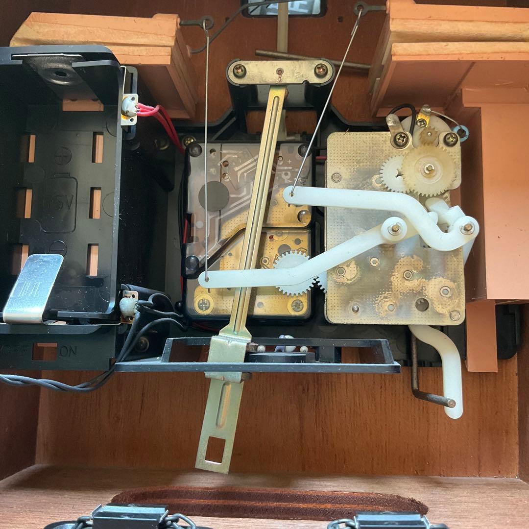 シチズン　鳩時計　木製cuckoo時計 鳥の装飾付き 昭和レトロ　カッコー時計