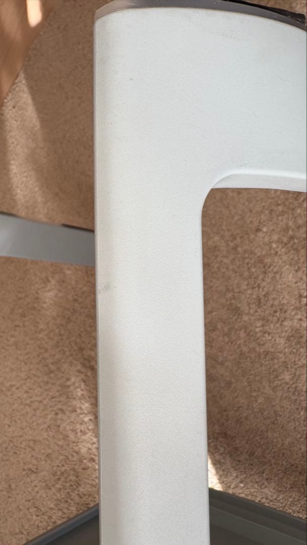 Vitra tipton ティプトン　アイスグレー