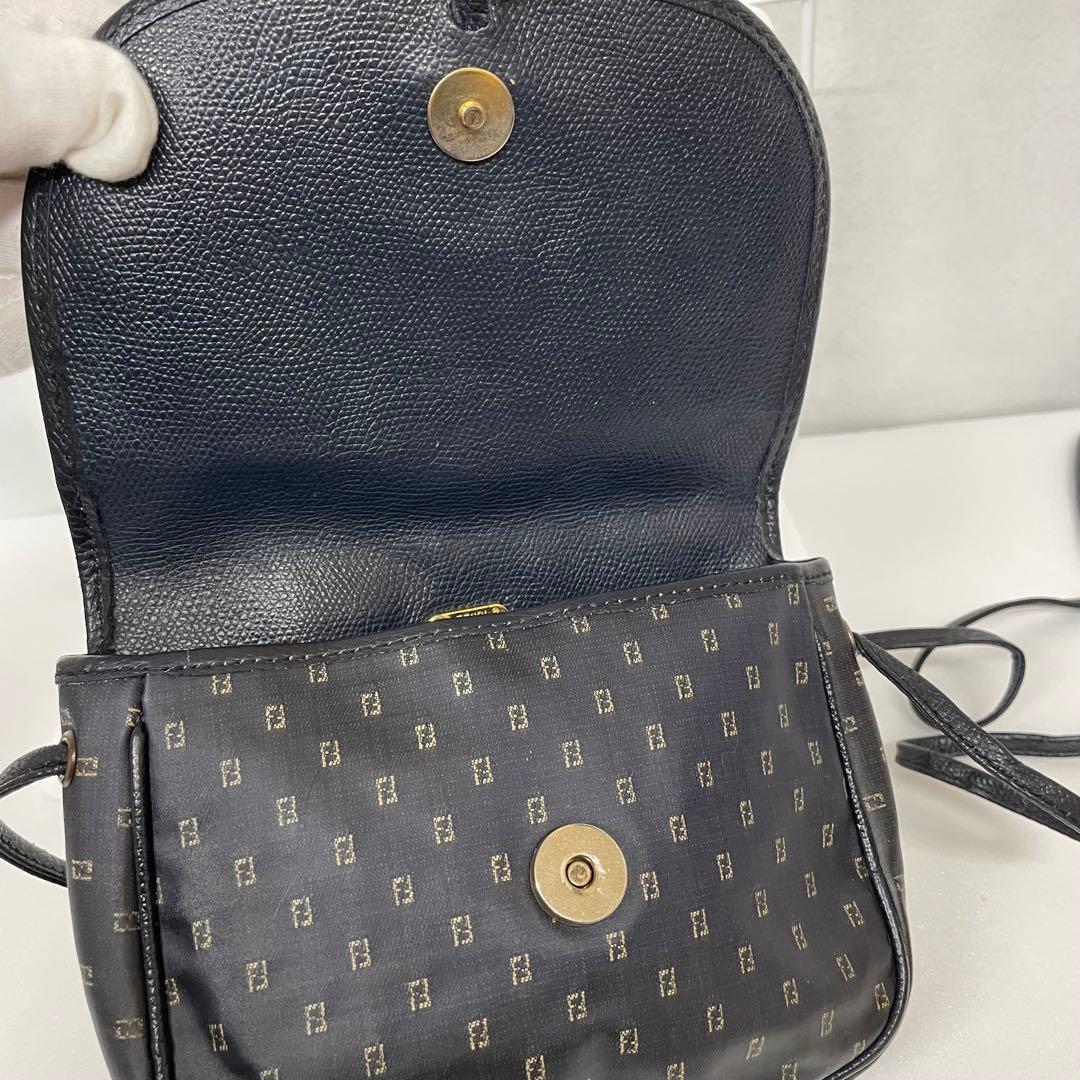 FENDI フェンディ vintage ヴィンテージ ショルダー ロゴ