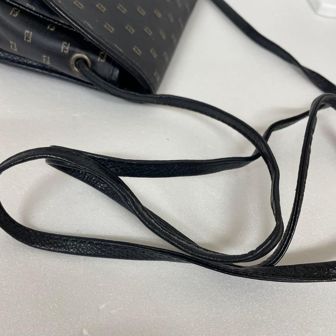 FENDI フェンディ vintage ヴィンテージ ショルダー ロゴ