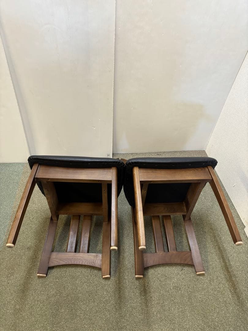 ② ダイニングチェア　２脚セット