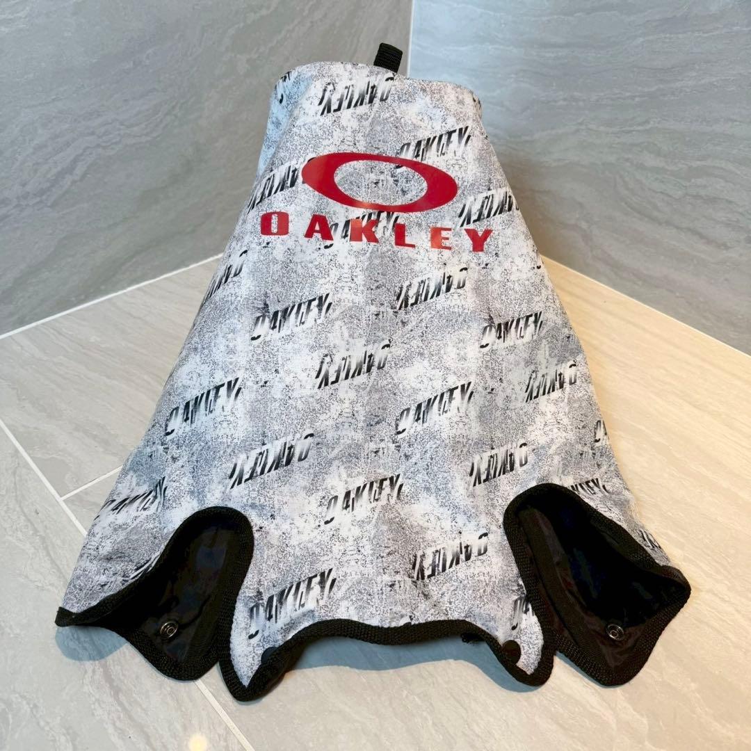 オークリー　プリント柄　キャディバッグ　軽量