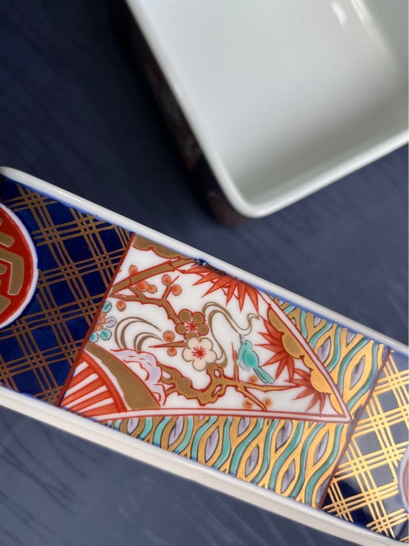 弥左エ門　弥左ヱ門　アリタポーセリンラボ　染錦丸紋寿　三段重　陶箱　吉祥文様