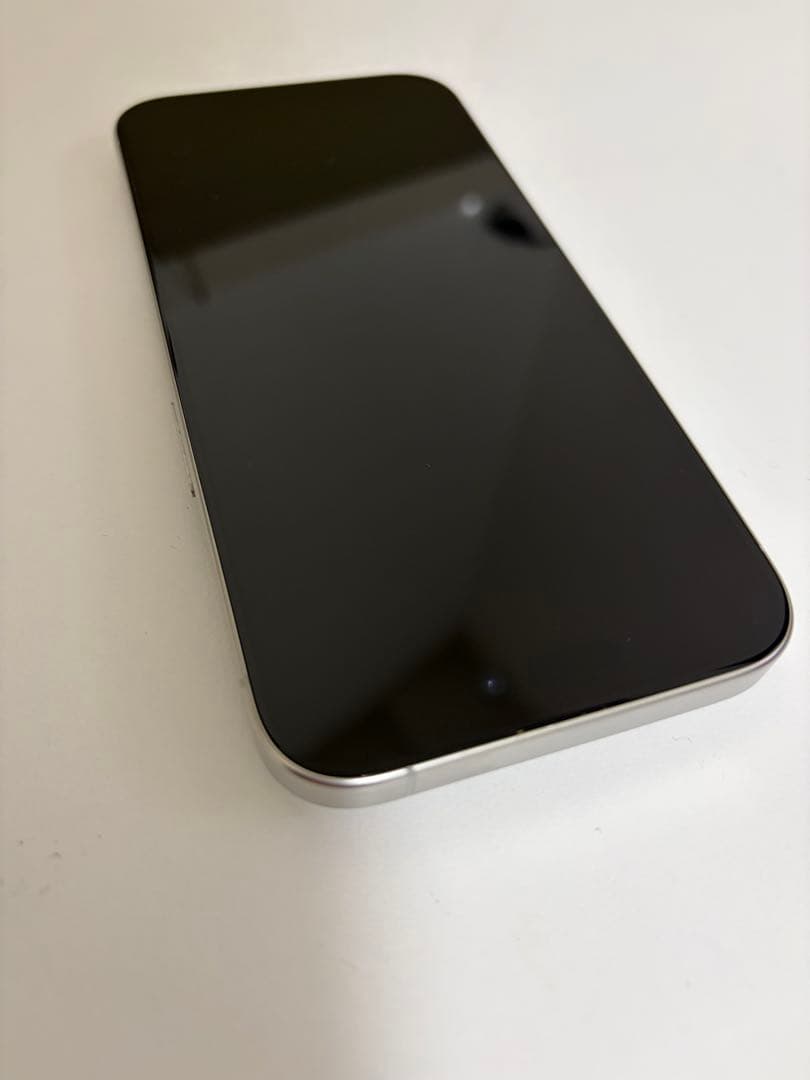 iPhone15Proホワイト本体 128GB シルバー