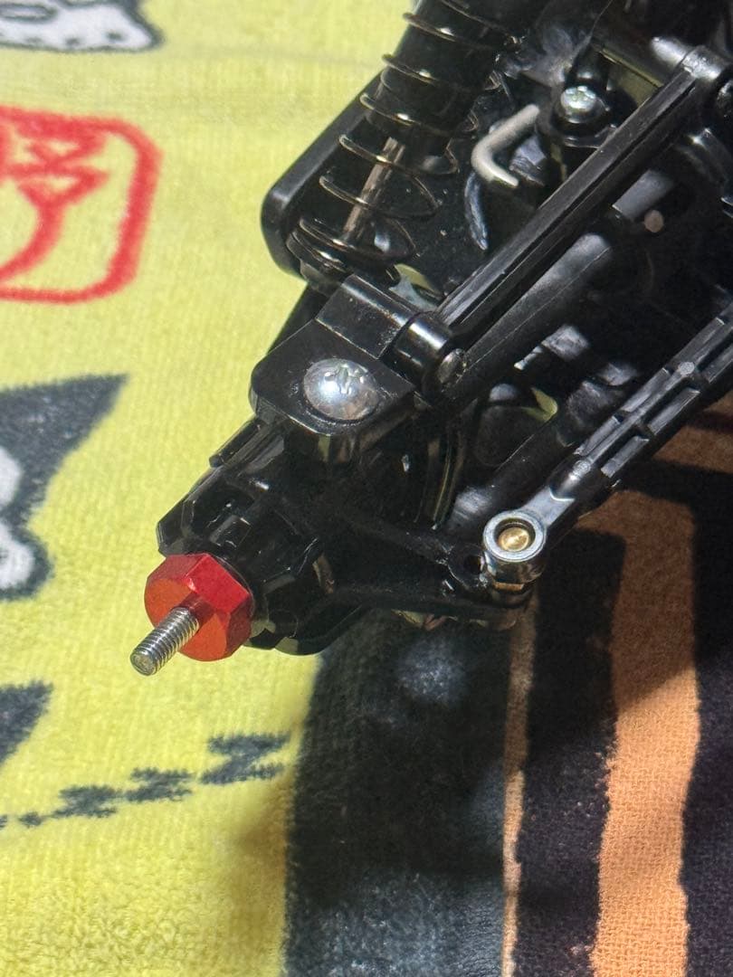 新品未使用！タミヤ組立済TT-02Bシャーシ モーター・樹脂製リヤウイング他付属