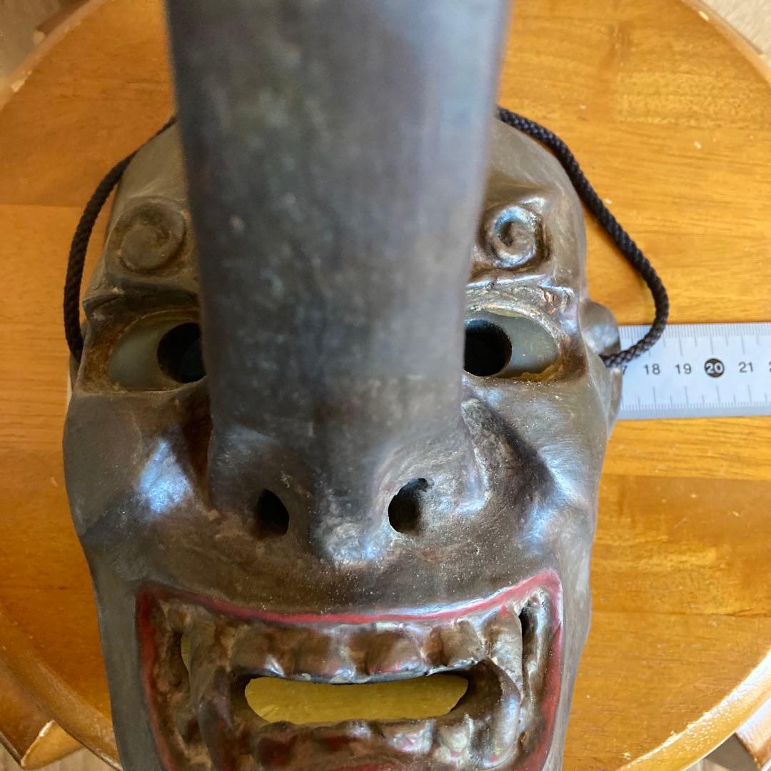 伝統的な日本の面 長い鼻　天狗