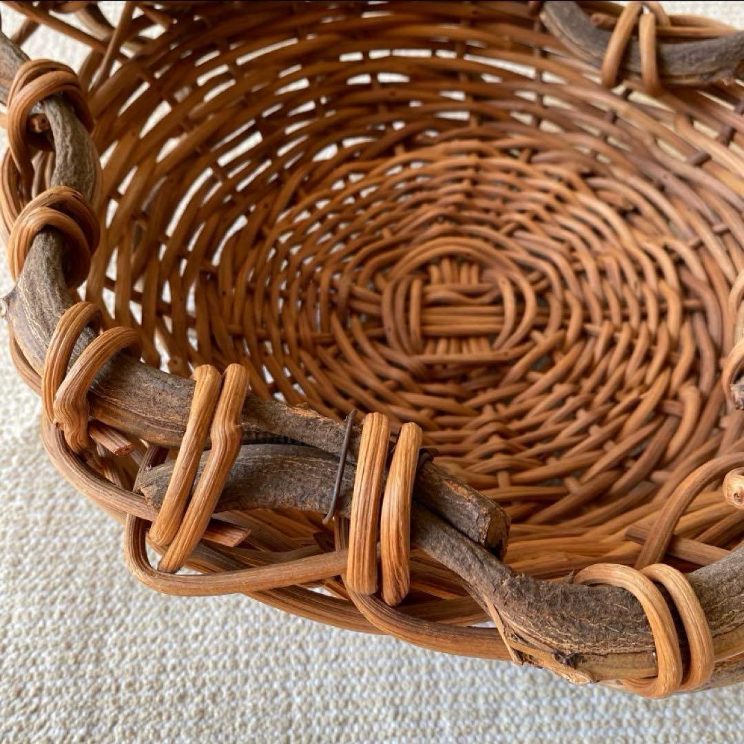 藤蔓 あけび 大籠 古籠 骨董 籠細工 ラタン 大型 フルーツバスケット パン籠