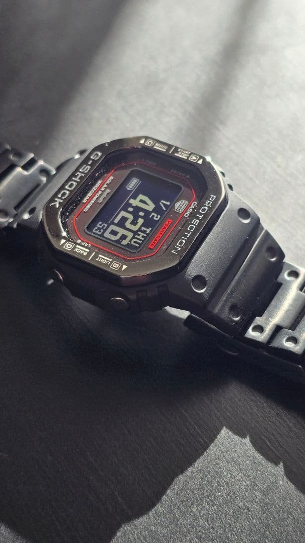CASIO G-SHOCK DW-H5600MB-1A4JR メタルバンド付美品