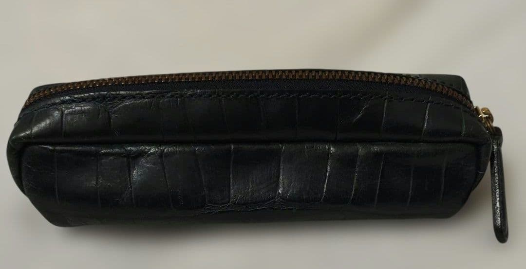 Felisi　フェリージ　クロコ型押しペンケース 724　ネイビー