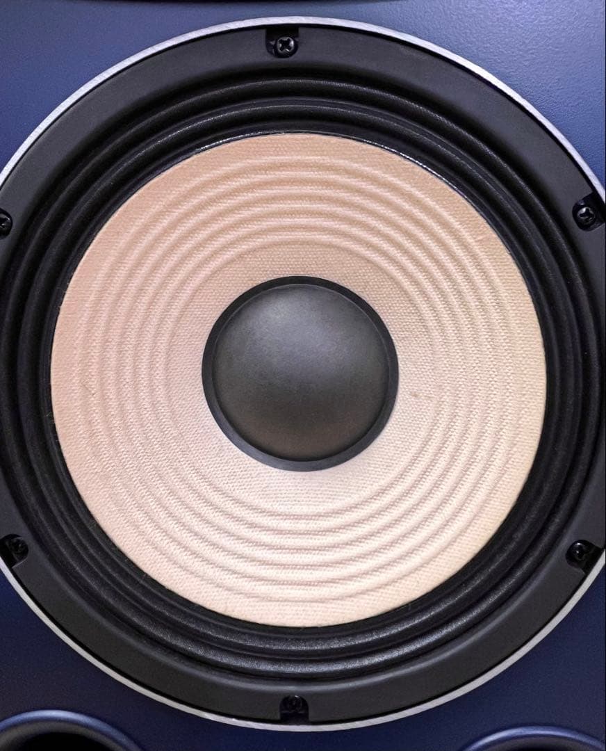 【送料無料】JBL4306 ブックシェルフ型モニタースピーカー