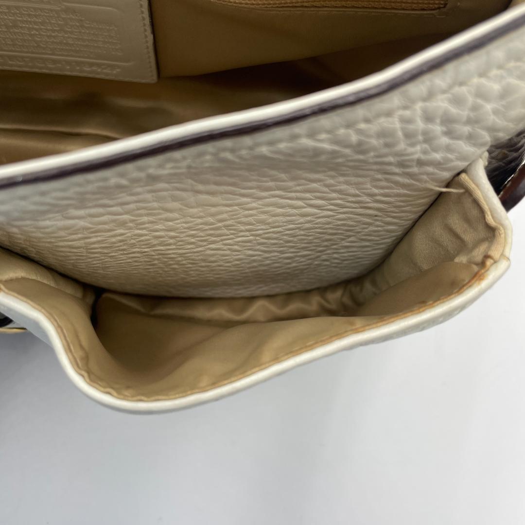 良品 COACH ショルダーバッグ レザー ホワイト ソーホー