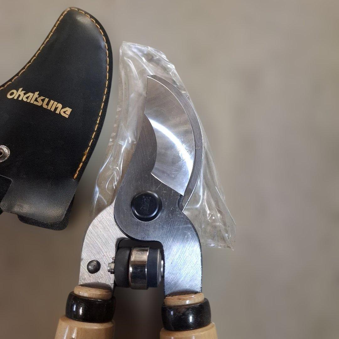 岡恒長柄剪定鋏