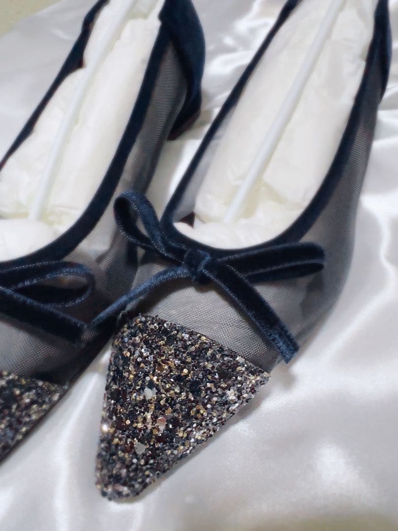 【完売商品✨】Le Talon ポインテッドトゥキャップチュールバレエ ネイビー