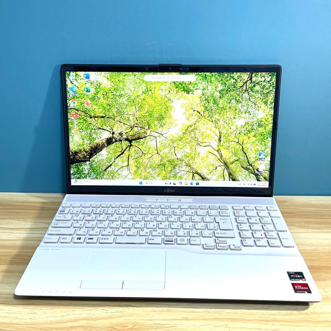 富士通 LIFEBOOK/Ryzen5 5500U/16GB/SSD512GB