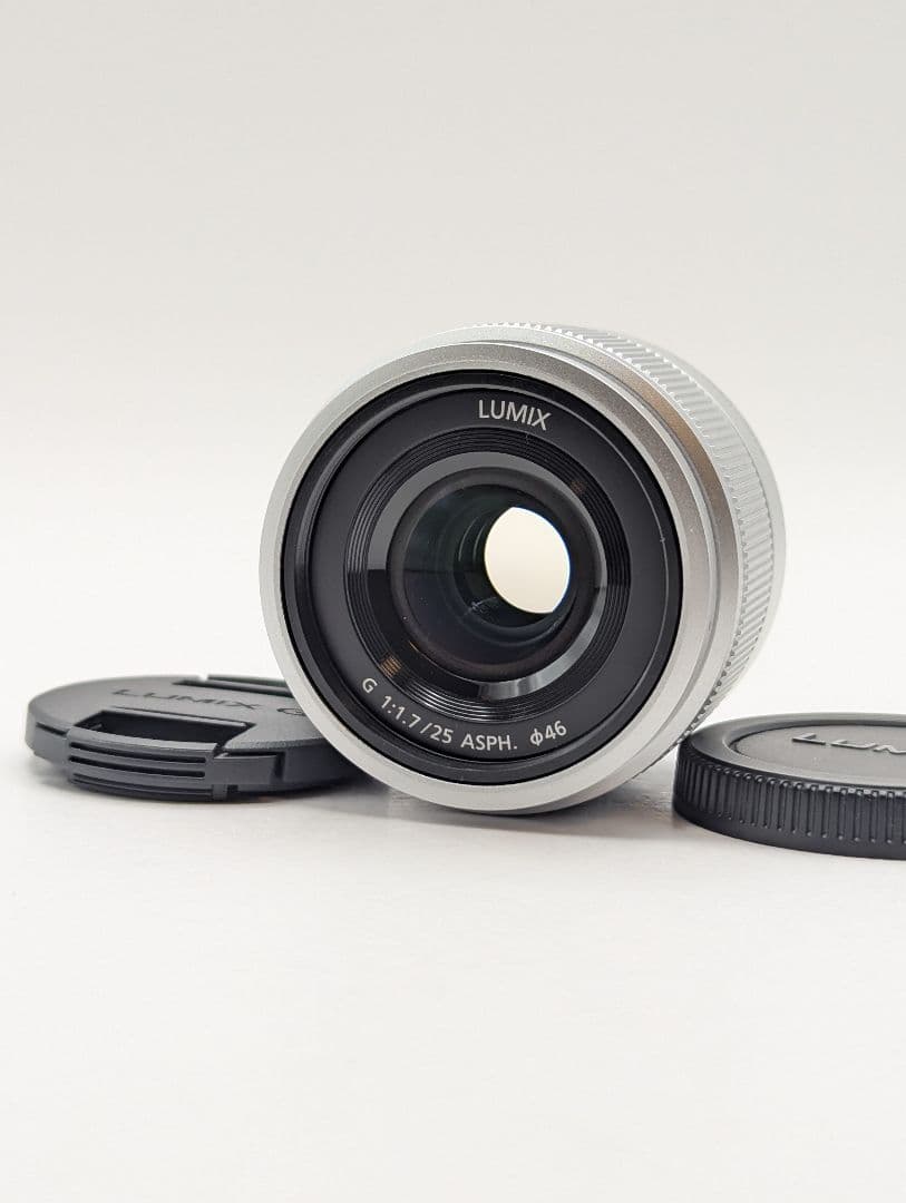 Panasonic LUMIX G 25mm f1.7 シルバー
