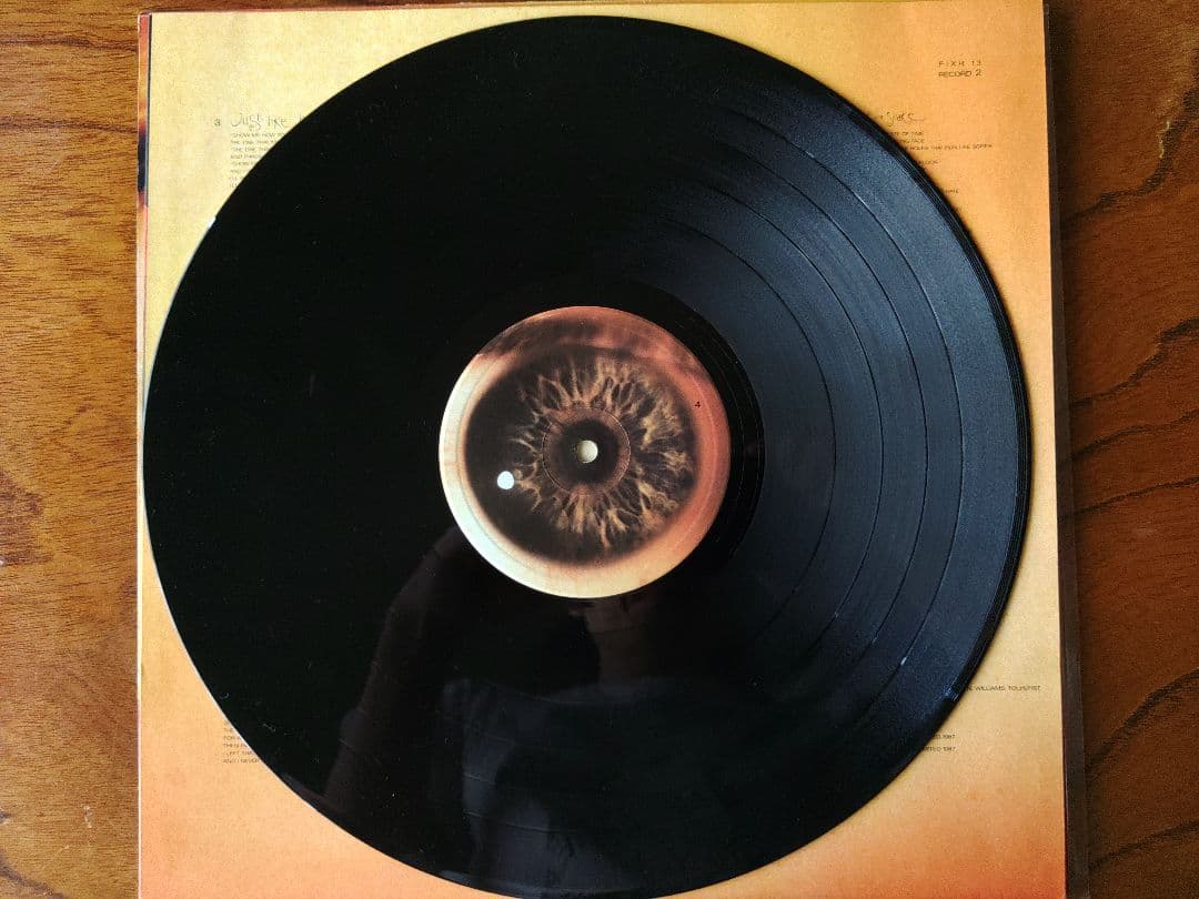 The Cure キュアー Kiss Me Kiss Me Kiss Me