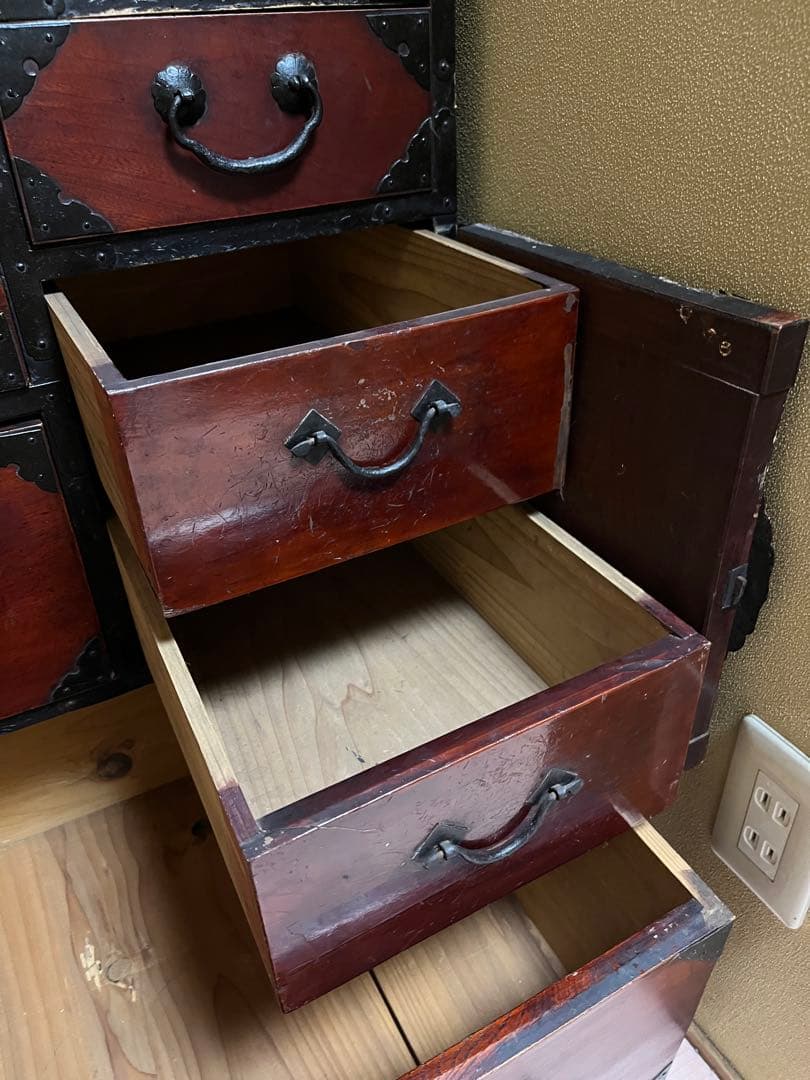 金具付き和箪笥