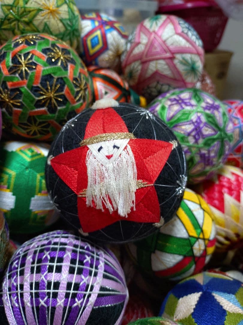 みー　ハンドメイド手鞠160個超①