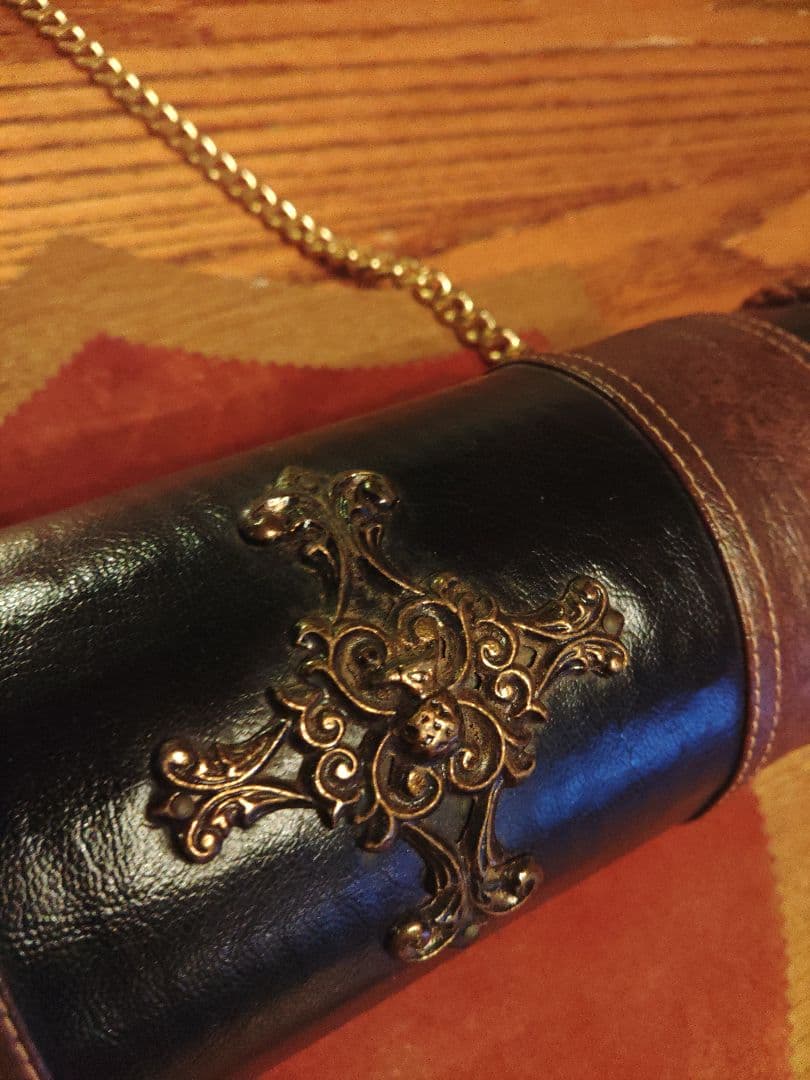 バッファロー　角　ホーン　天然　貴重　アメリカ　アンティーク　ヴィンテージ　牛革