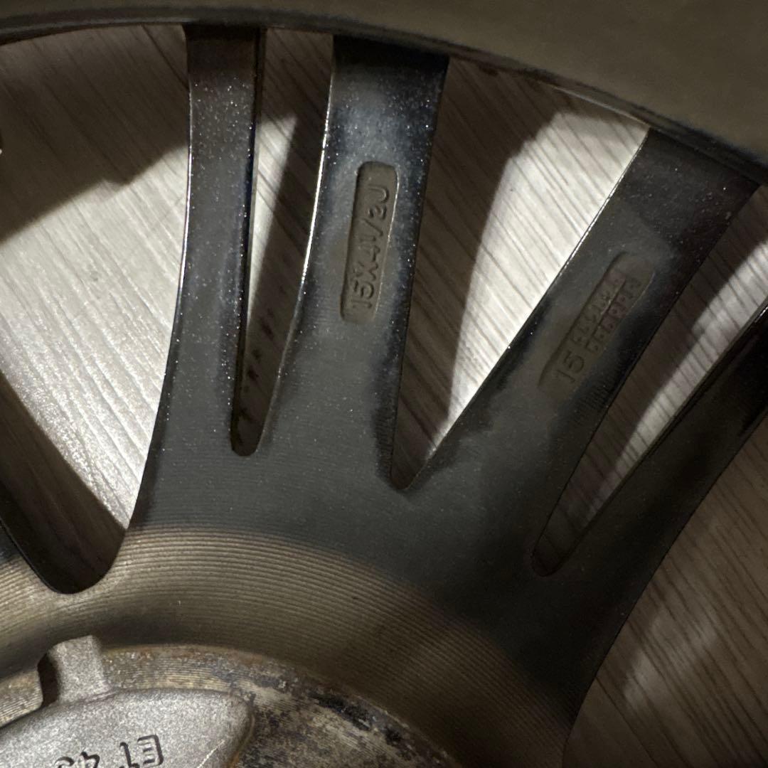 15インチ ブラック アルミホイール スポークデザイン