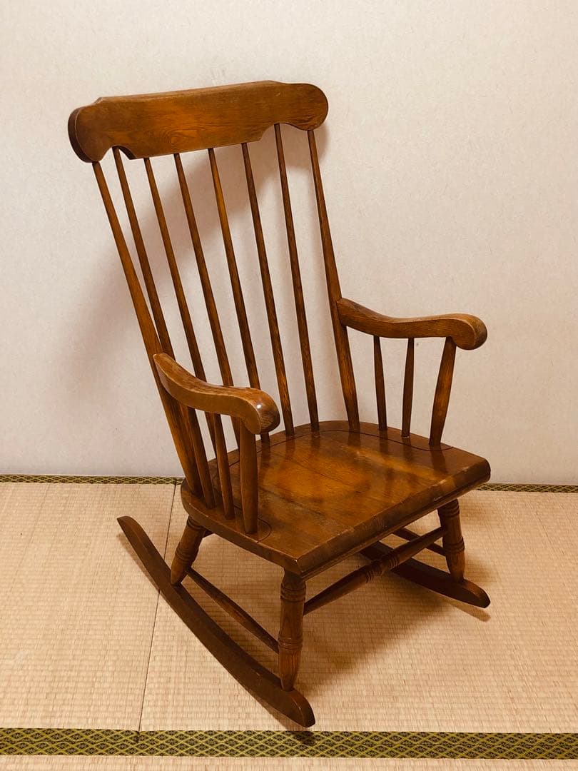 柏木工のロッキングチェア 古いです キズ スレありますが艶と味あります