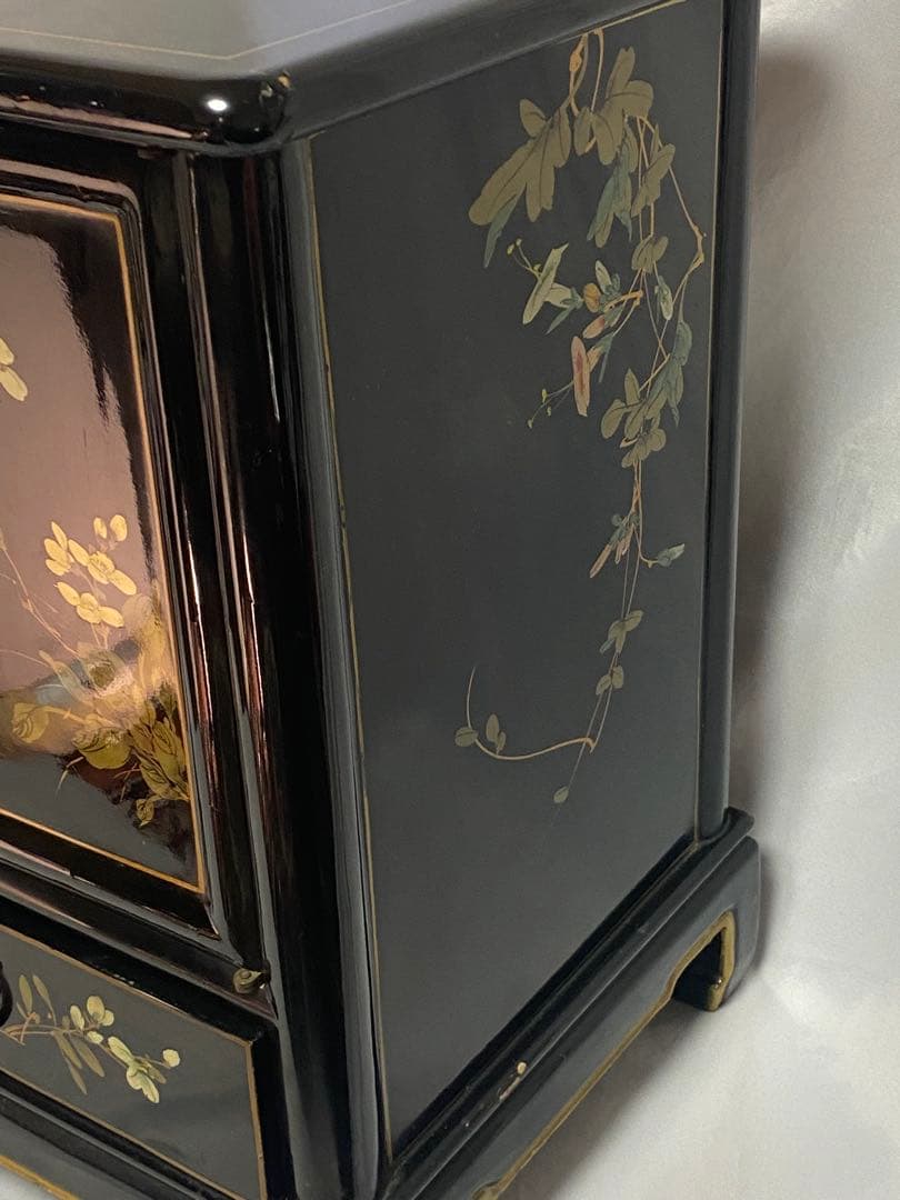 2692❣️ 中国家具 チェスト　花鳥図　引き出し