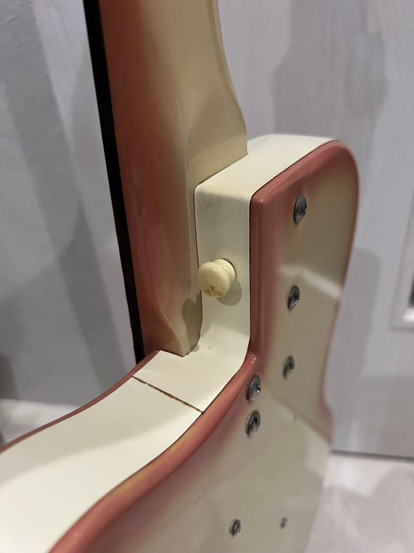 【ジャンク扱い】ダンエレクトロギター