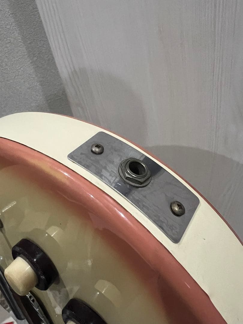 【ジャンク扱い】ダンエレクトロギター