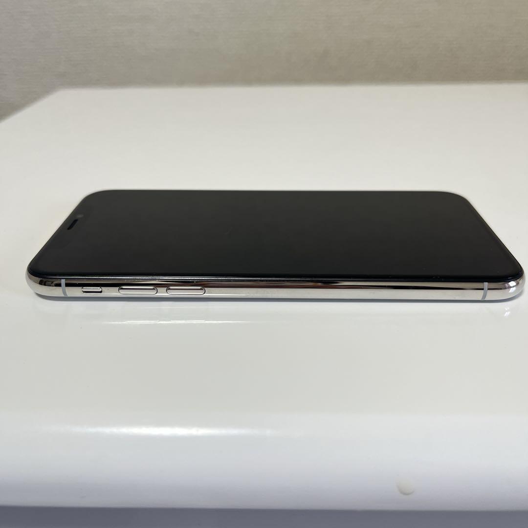 Apple iPhoneXS 64GB SIMフリー シルバー