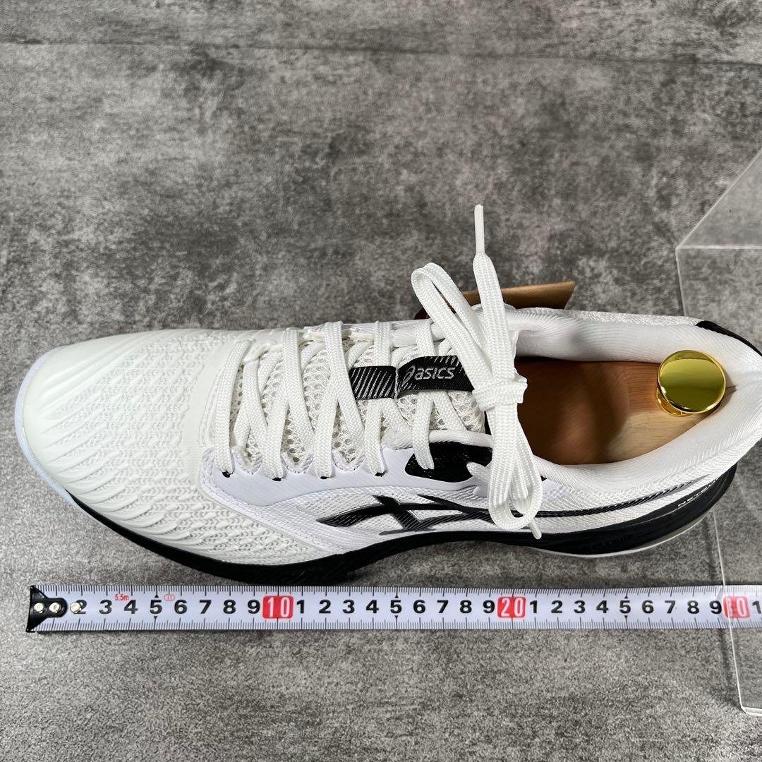 未使用に近い　アシックス　NETBURNER BALLISTIC FF 3