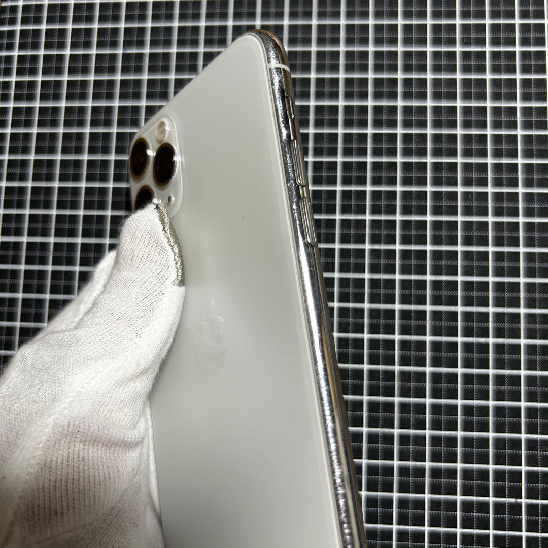 iPhone 11 Pro シルバー256GB 一部不具合 小傷有