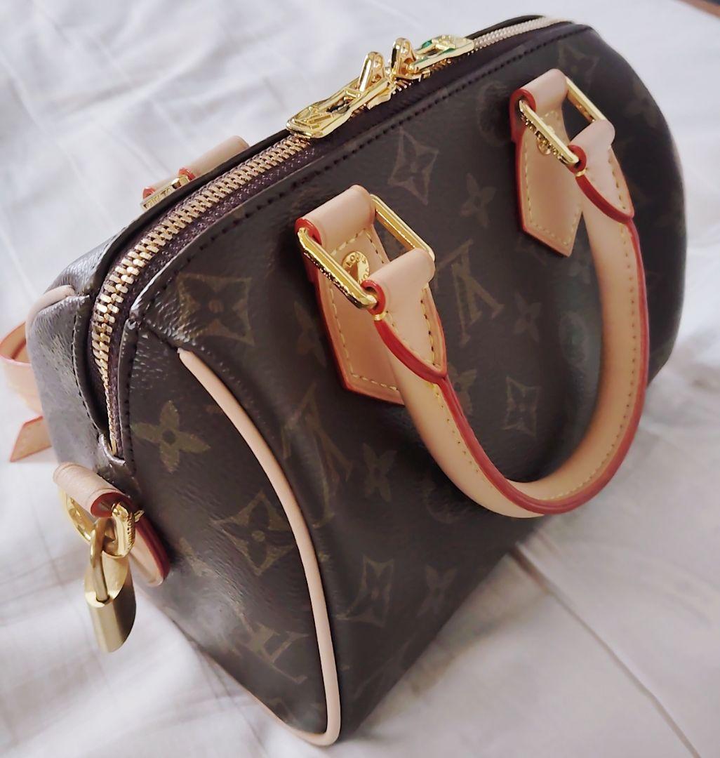 Louis Vuitton ブラウンレザーショルダーバッグ