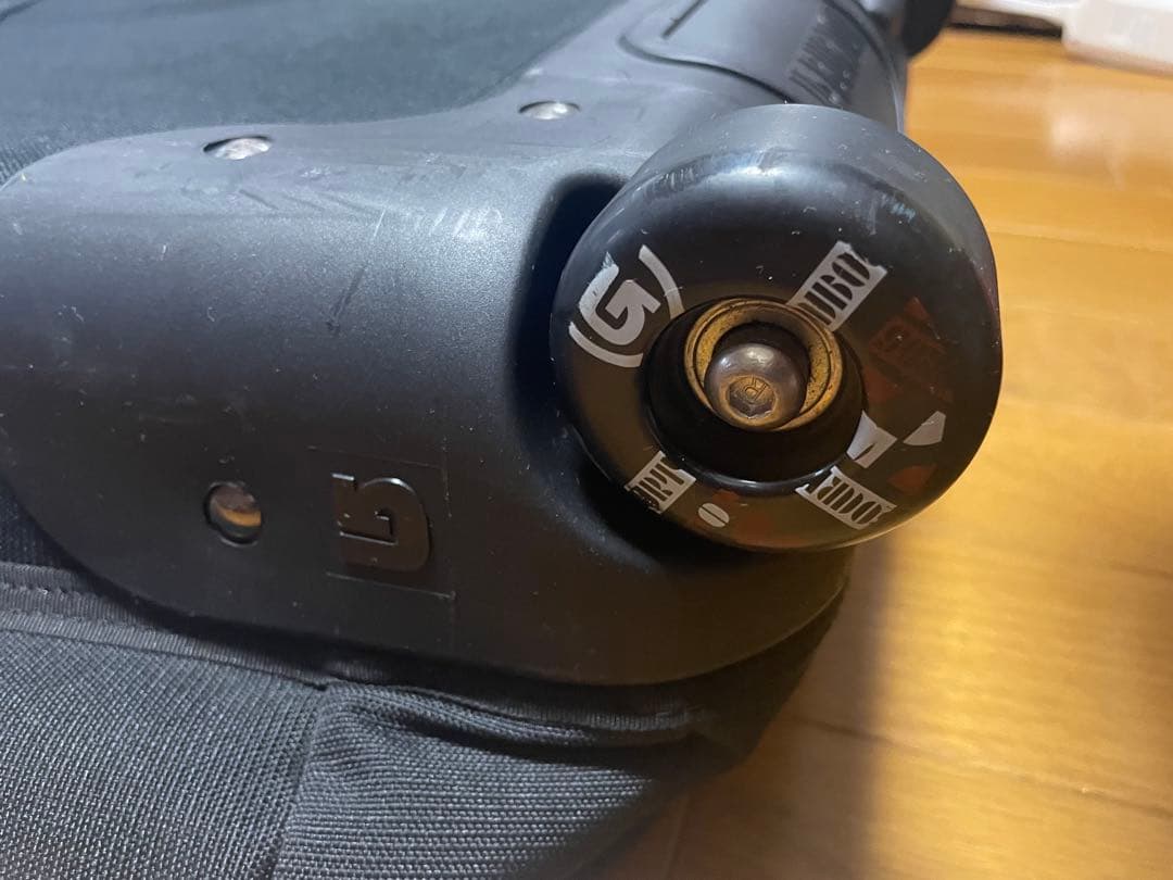 【美品】Burton バートン　スノーボード　ケース　バッグ ウィール付き
