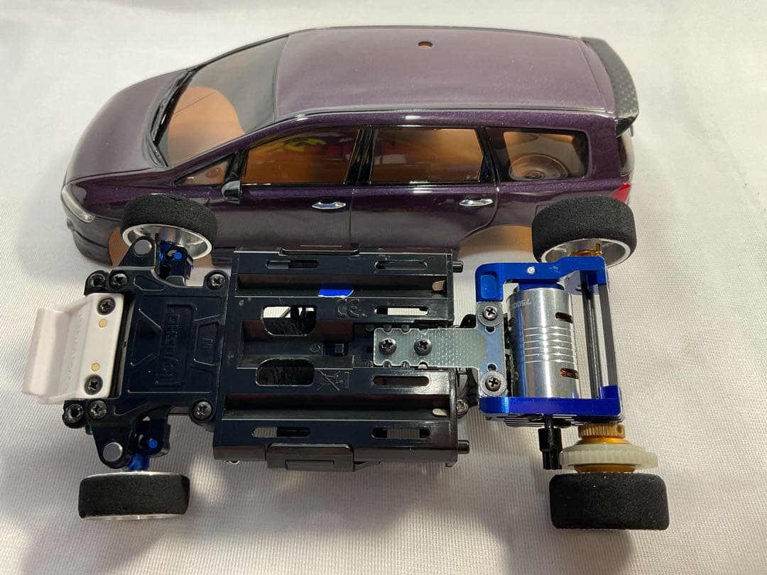 京商ミニッツ　MR-03 ホンダ無限オデッセイM's製　Mk'1アルミホイール付