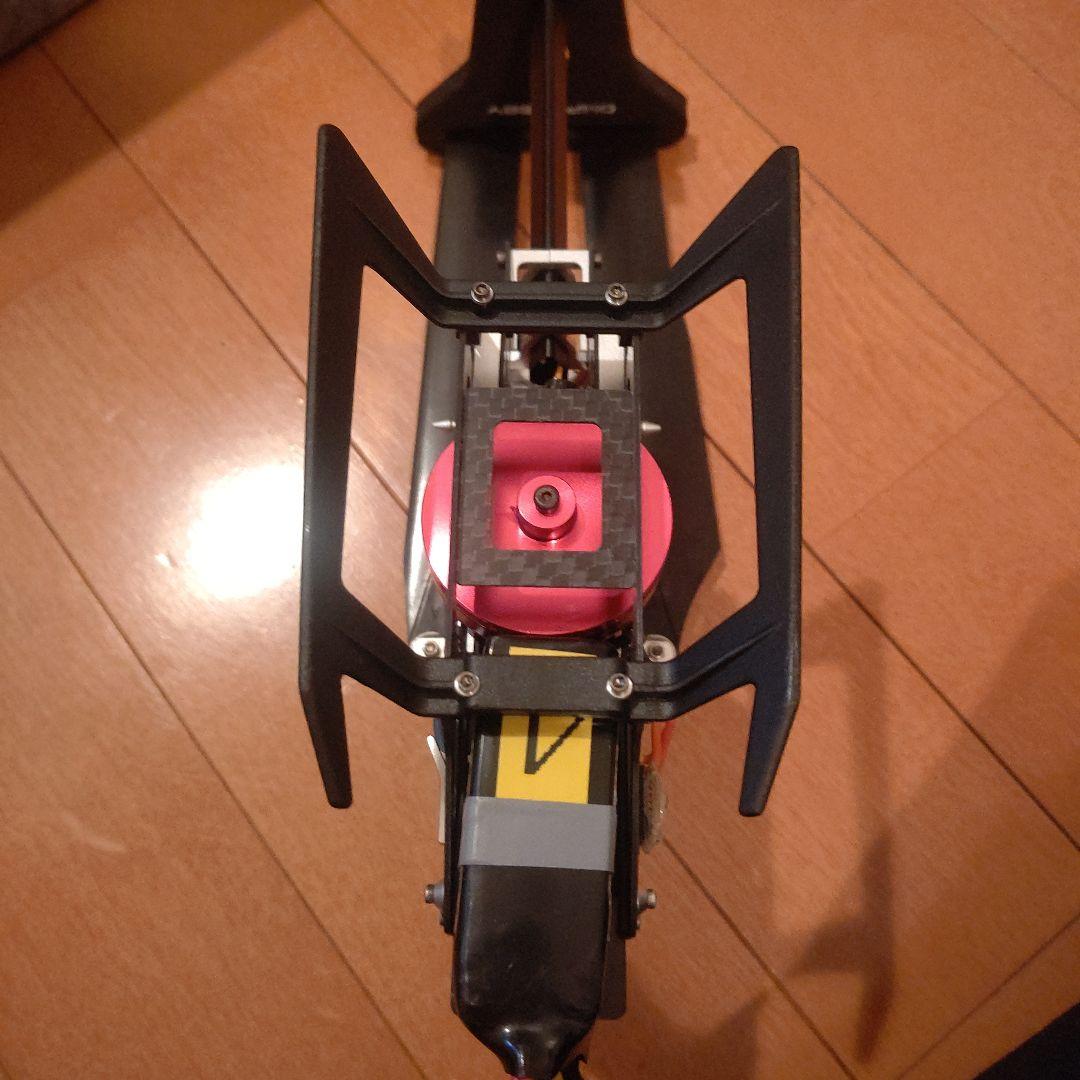 パン、OMPHOBBY M2 ヘリコプター ピンク/ブラック未使用に近い！