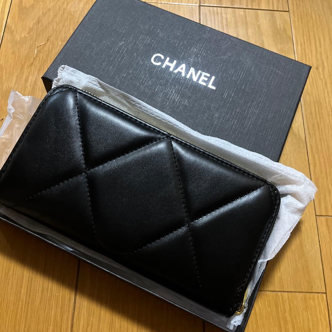 CHANEL ブラック 長財布 キルティング　 ノベルティ