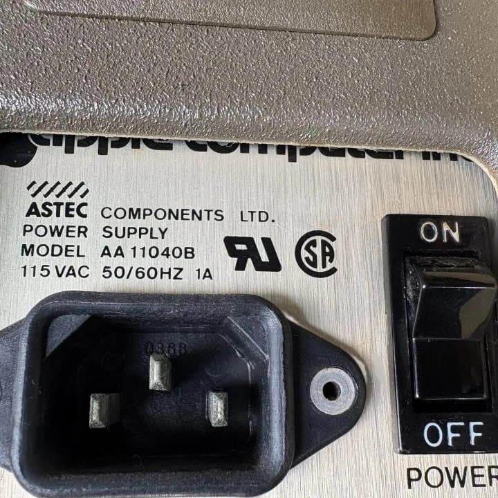 ★本体動作確認★　　AppleIIe アップル２E　 Disk２付属