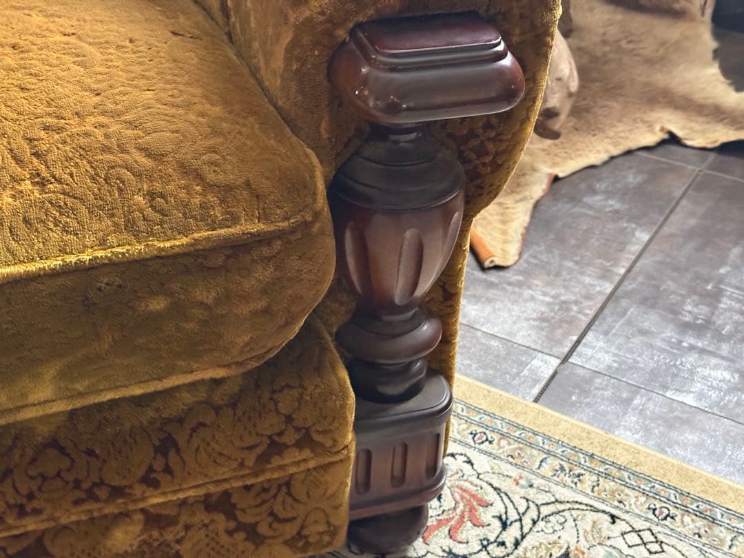 ②カリモク　karimoku レトロ　ビンテージ　ソファ　クラシック　IZ