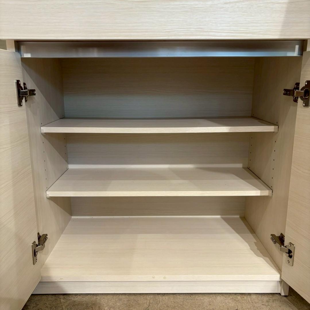 【美品】 土井インテリア 食器棚 キッチンボード 幅116㎝ ホワイト