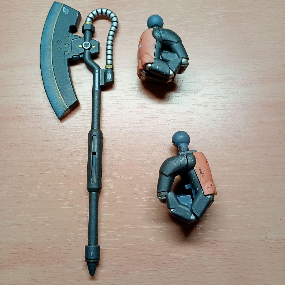 メガサイズ　MS-06S シャア専用ザクⅡ　塗装済完成品　1/48　ガンプラ