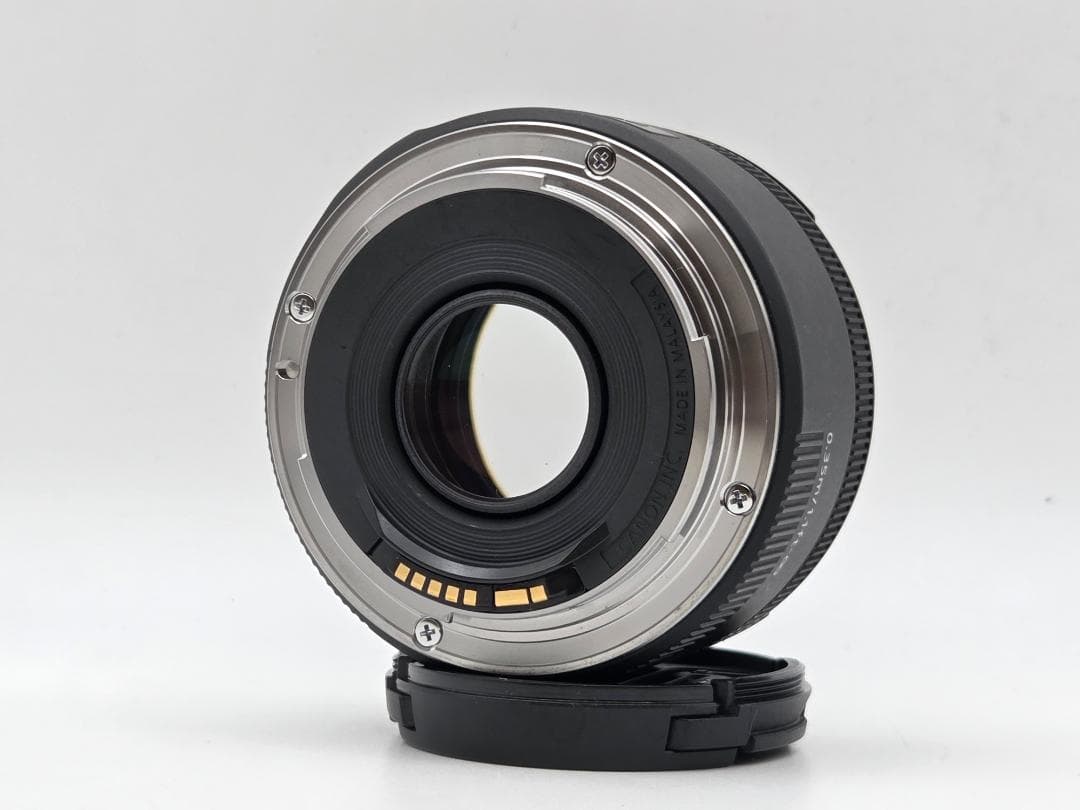 キャノン　Canon EF 50mm F1.8 STM